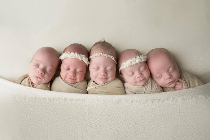 نصائح لتعزيز فرص الحمل بتوأم بشكل صحي وآمن